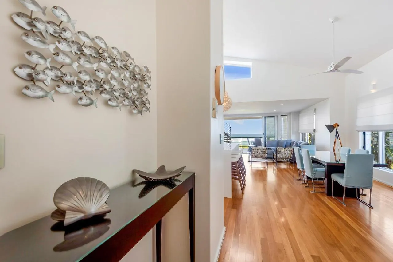 Holiday home Costa Del Sol - Beachfront Lennox Head