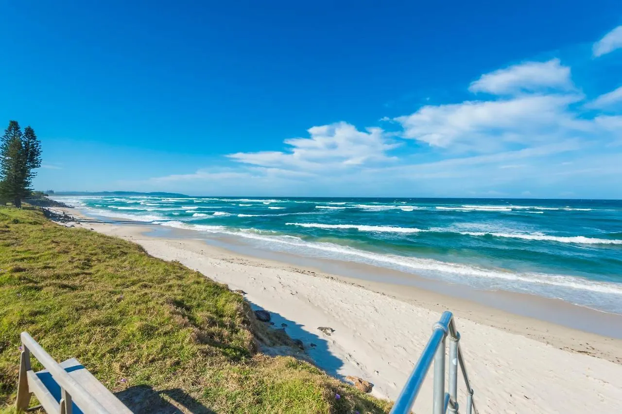 Costa Del Sol - Beachfront Lennox Head Australia