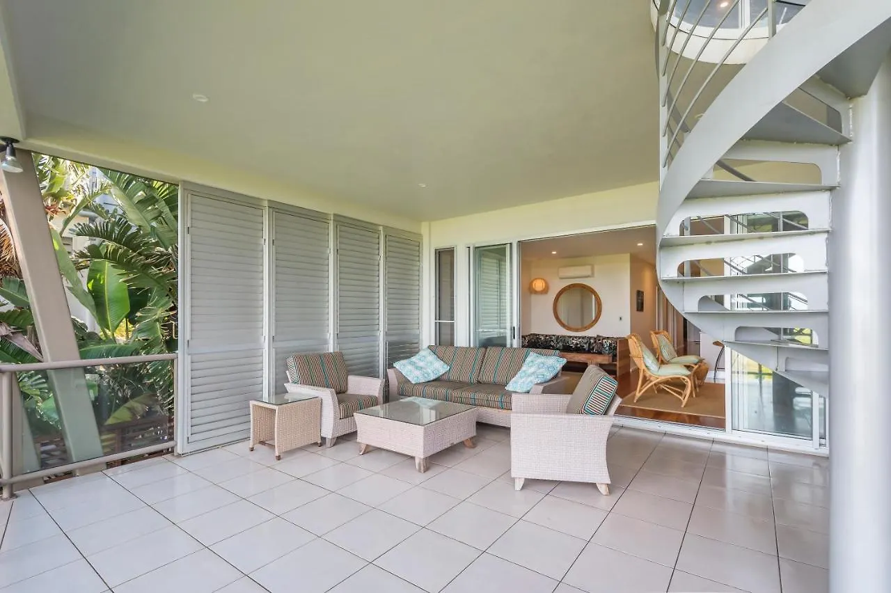 Costa Del Sol - Beachfront Lennox Head 0*,