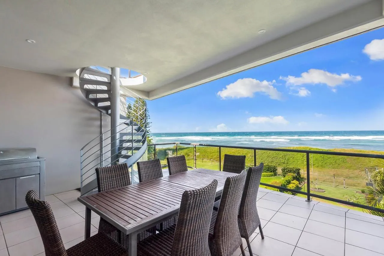 Costa Del Sol - Beachfront Lennox Head Australia